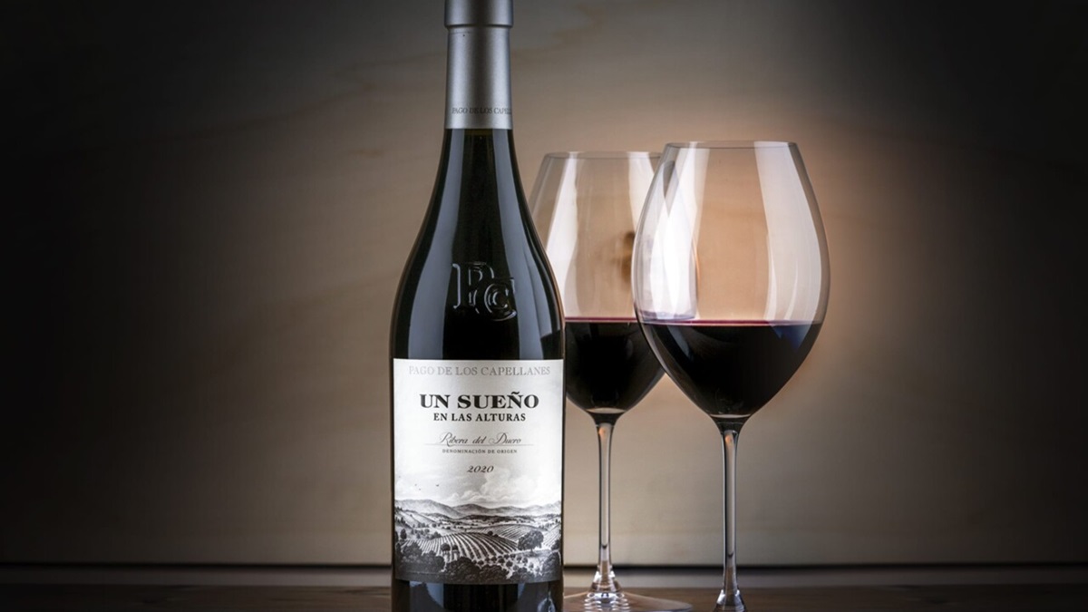 Una botella del vino Un Sueño en las Alturas 2020
