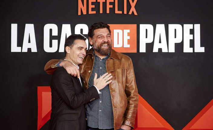 Pedro Alonso (izq) volvera a encarnar a Berlin. Foto Netflix