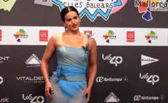 Rosalia en la gala de Los 40 Music Awards. Foto Cati Cladera - EFE