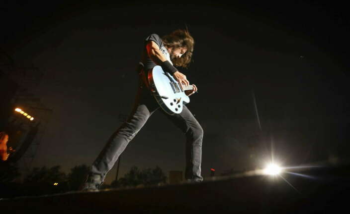 Grohl lleva más de 30 años al frente de los Foo Fighters. Foto Natalia Espina - EFE