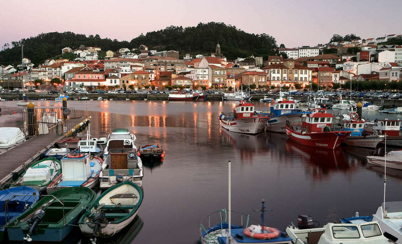Muros, en la Ría de Muros Noia