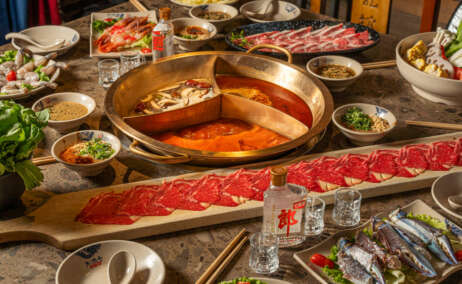 Hay más de 50 ingredientes para echar al hot pot