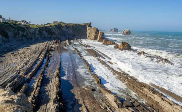 Playa en la Costa Quebrada (Cantabria)