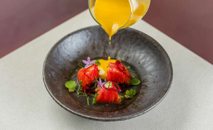 Plato en el restaurante MAE