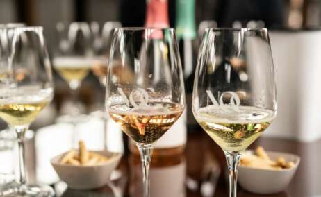 Copas de vinos espumosos de Bodegas NOC