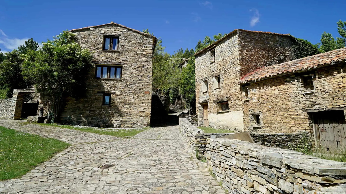 La plaza de Valdelavilla, el centro del pueblo
