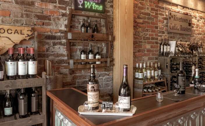 Un bar especializado en vinos