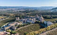 El Real Monasterio de Santa María de Poblet es uno de los grandes iconos de Tarragona.