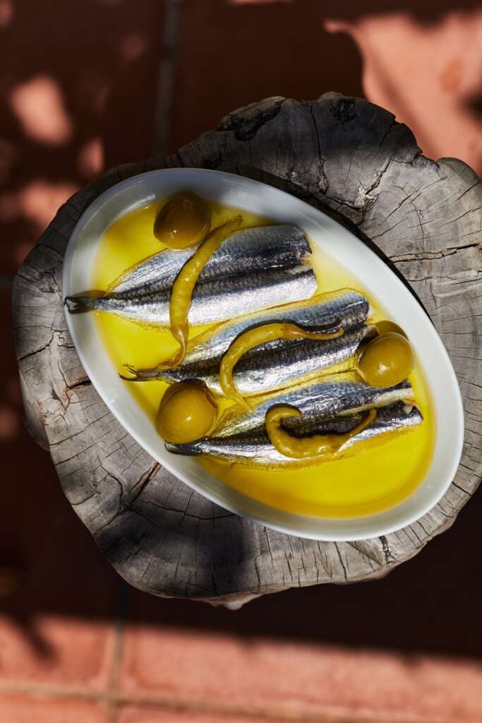 Las suaves anchoas maridadas al estilo Adobo