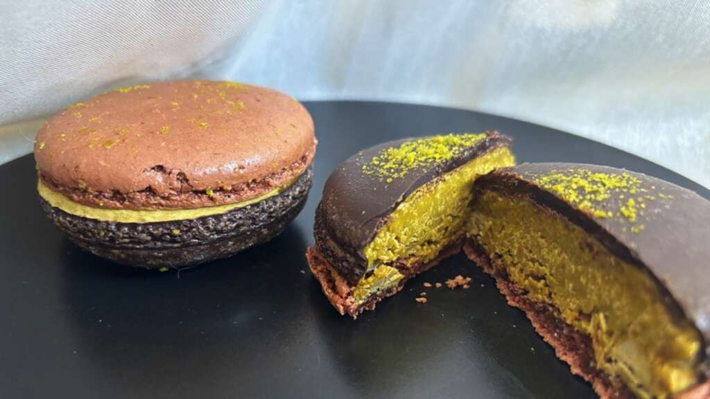 Los macarons de La Compagnie des Desserts por dentro