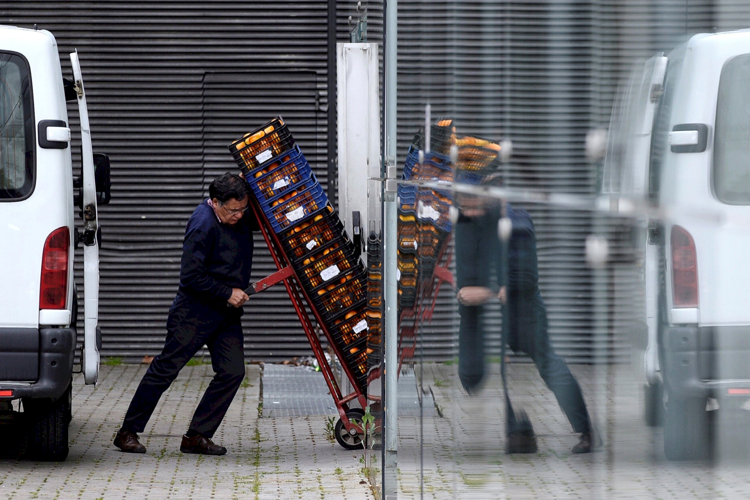 El Gobierno de España destina más de 1.000 millones a sufragar los ERTE de la Comunidad Valenciana Foto: Efe/Nacho Gallego