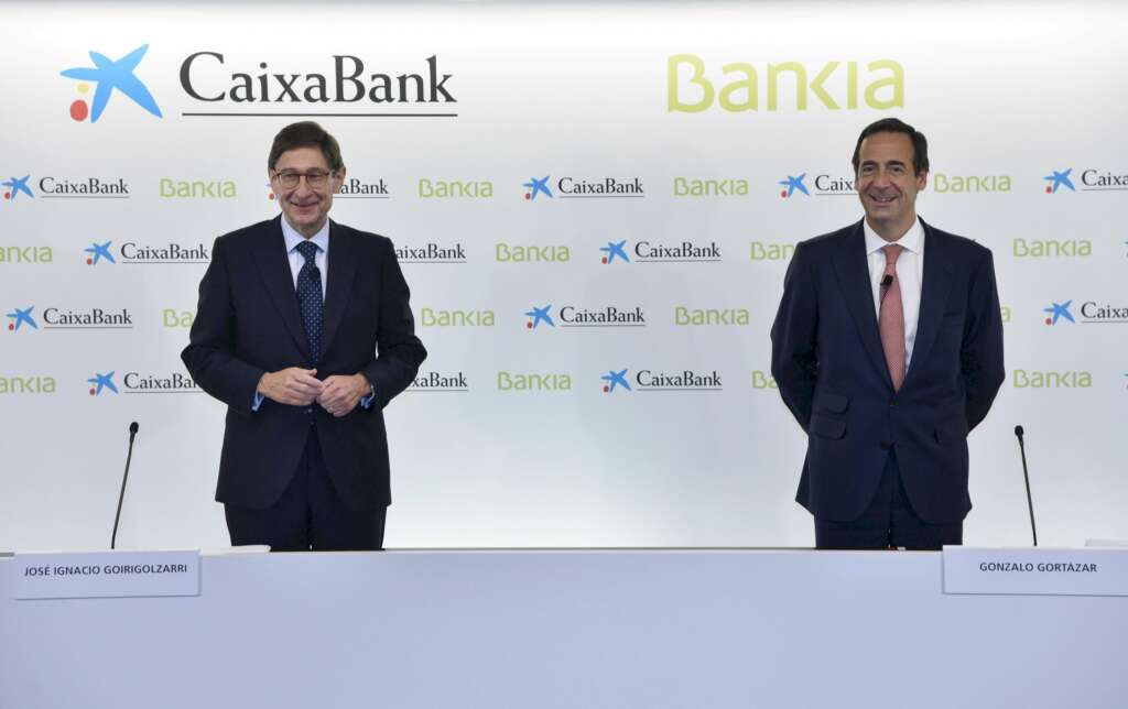 Caixabank y Sabadell rechazan la idea del Gobierno de dejar la