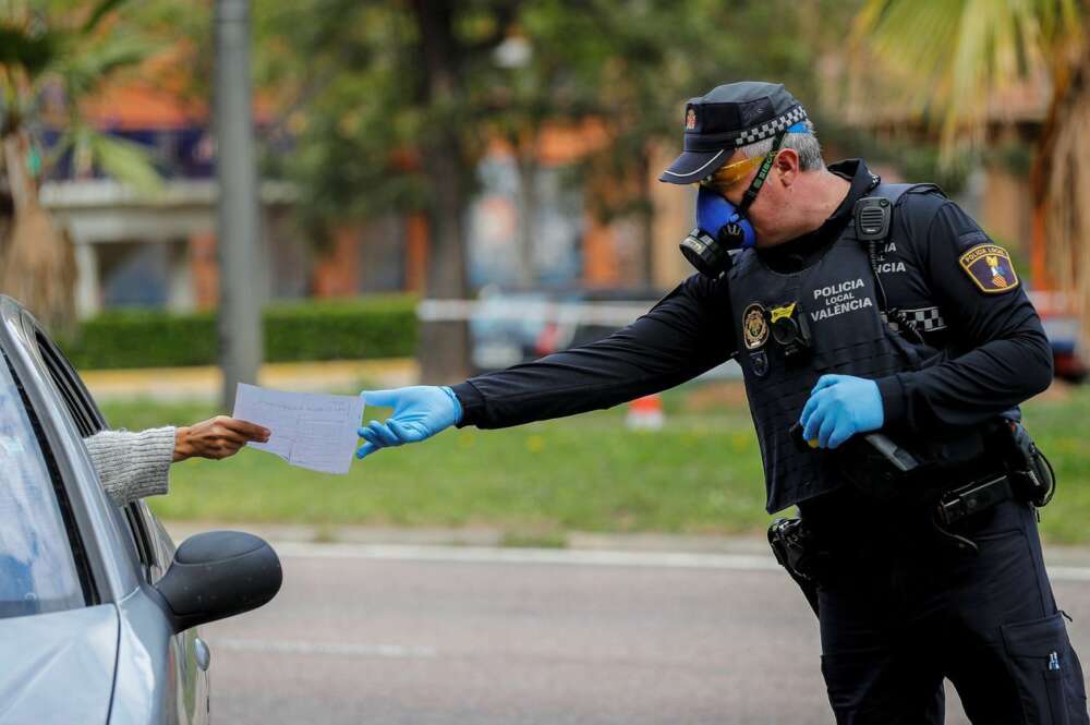 El quinto y último fin de semana de cierre perimetral de 16 municipios de más de 50.000 habitantes de la Comunidad Valenciana ha dejado un total de 999 propuestas de sanción