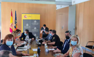 El Gobierno refuerza la seguridad para evitar botellones en la Noche de San Juan 15 bravo policia Playas