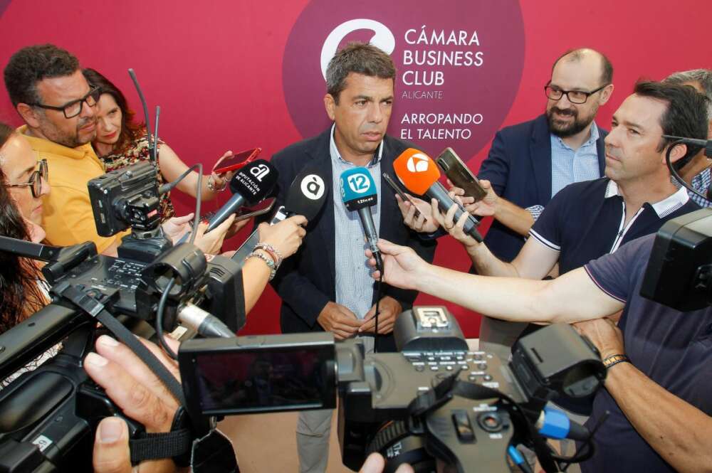 El futuro president de la Generalitat, el popular Carlos Mazón.EFE/ Morell