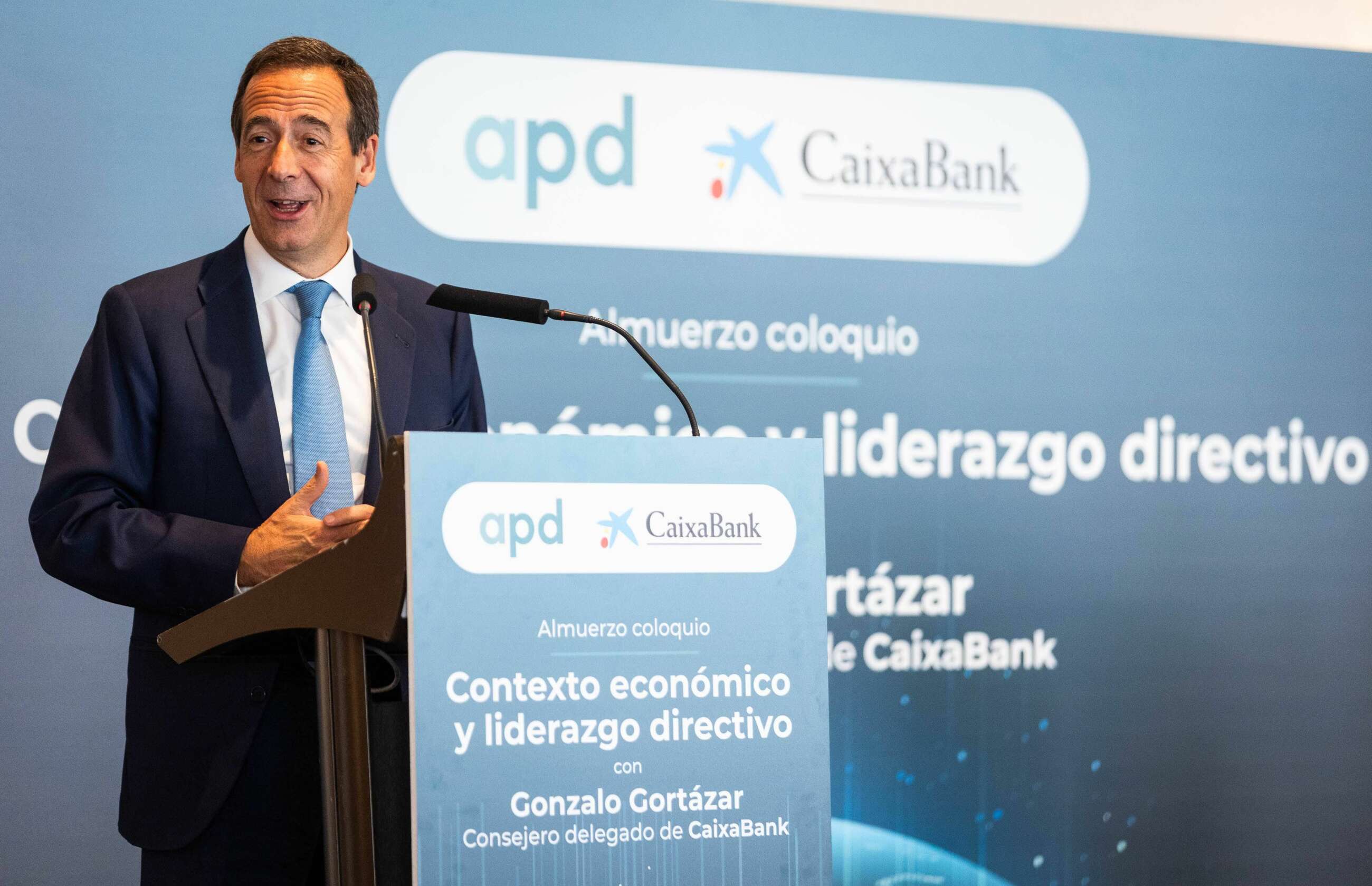 Caixabank y Sabadell rechazan la idea del Gobierno de dejar la