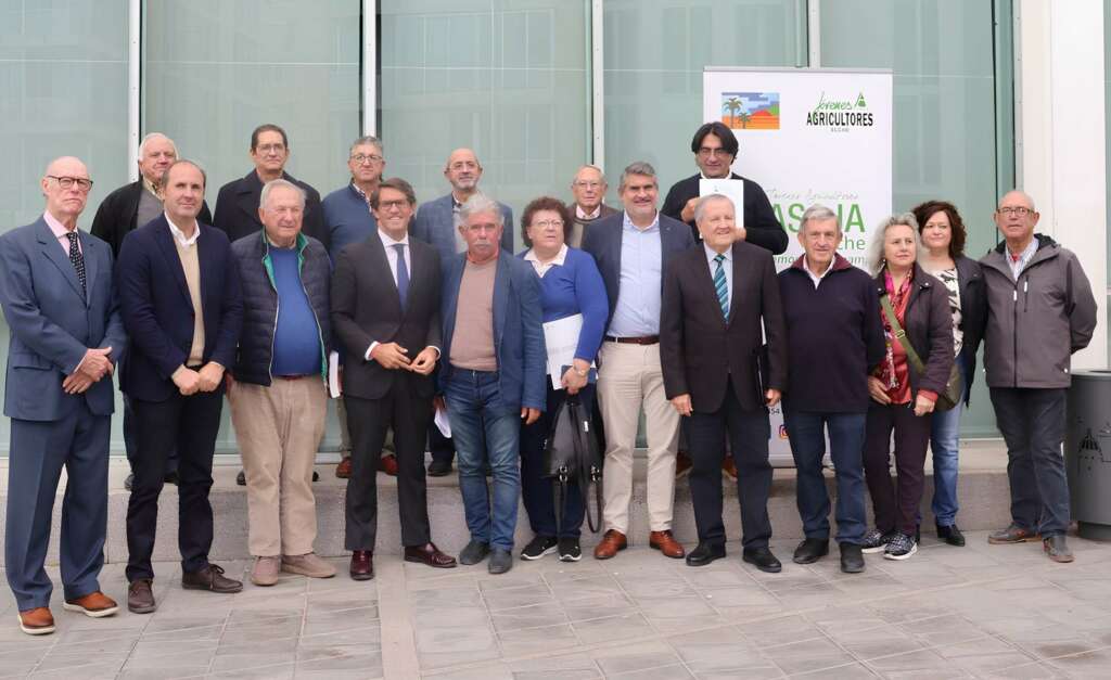 El Centro Local de Jóvenes Agricultores de Elche y la Comunidad de Labradores y Ganaderos se unen. Imagen: Asaja.