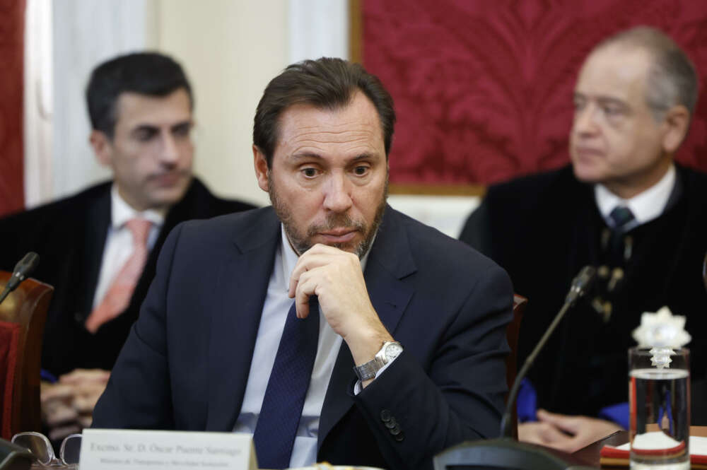 MADRID, 06/03/2024.- El ministro de Transportes, Óscar Puente,, durante el acto de toma de posesión de Carmen Calvo Poyato como presidenta del Consejo de Estado. EFE/ Mariscal