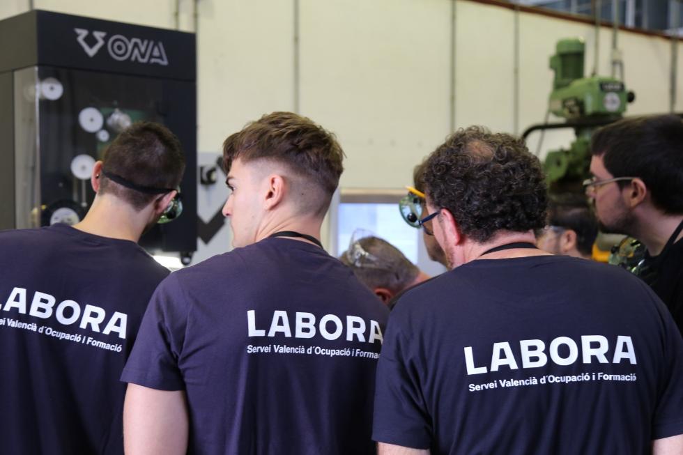 Trabajadores en formación a través del servicio valenciano de empleo Labora
