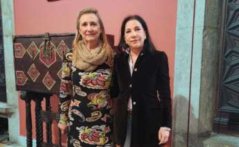 Eva Blasco, presidenta de CEV Valencia y Silvia Blasco, presidenta de APTURCV