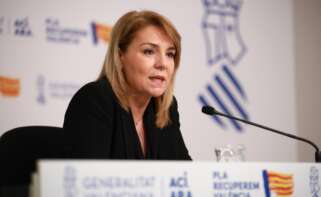 La vicepresidenta primera y consellera de Servicios Sociales, Igualdad y Vivienda, Susana Camarero, en rueda de prensa.