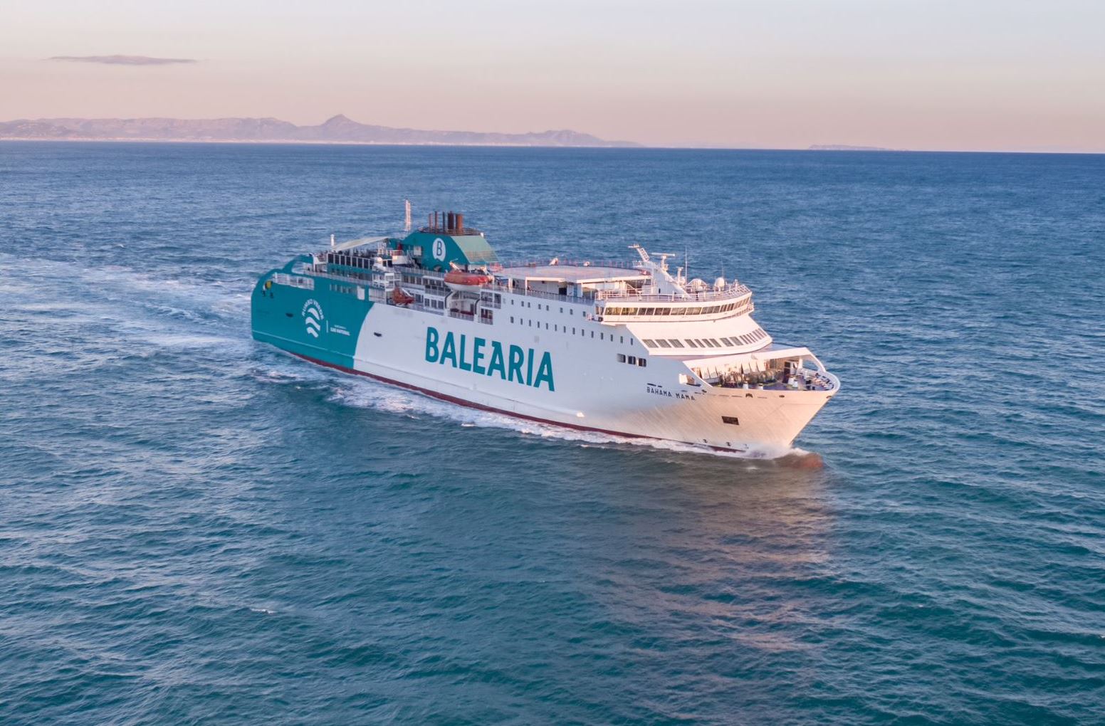 Barco de Baleària