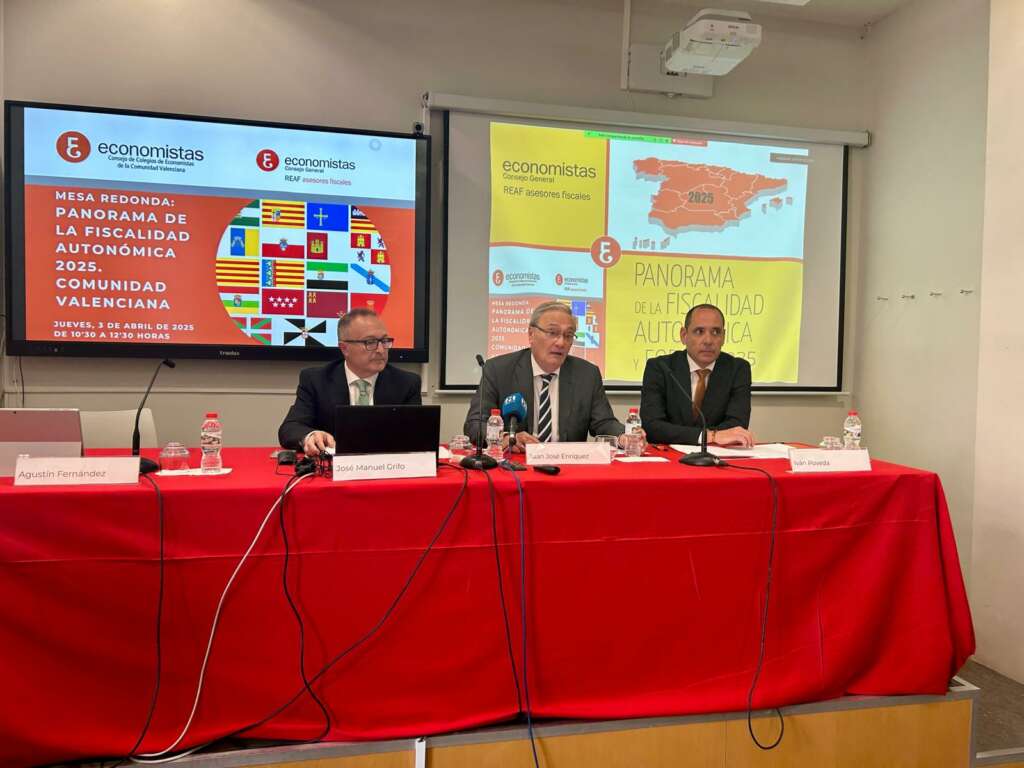 Mesa de fiscalidad en el Colegio de Economistas de Valencia