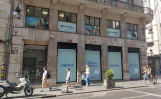 Nueva oficina de Abanca en el centro de Valencia