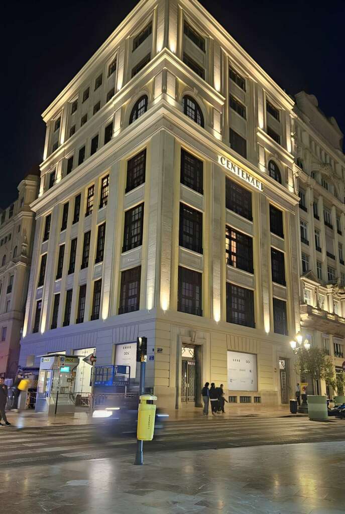 Grand Hotel Centenari Valencia, de Marriott junto a Francisco Martínez, proveedor cárnico de Mercadona.