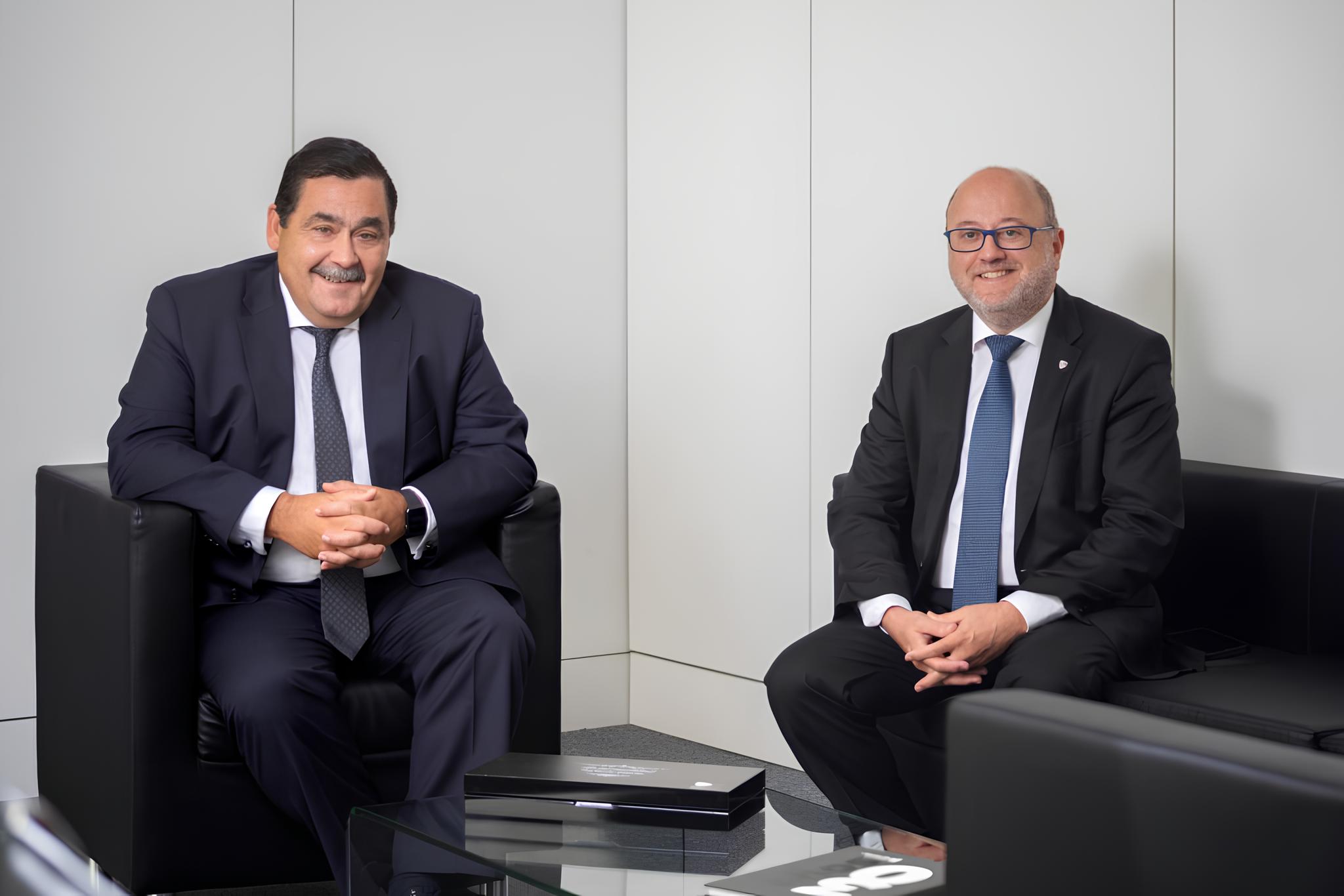 José Rosell (izquierda) y Miguel Juan (derecha), de S2Grupo