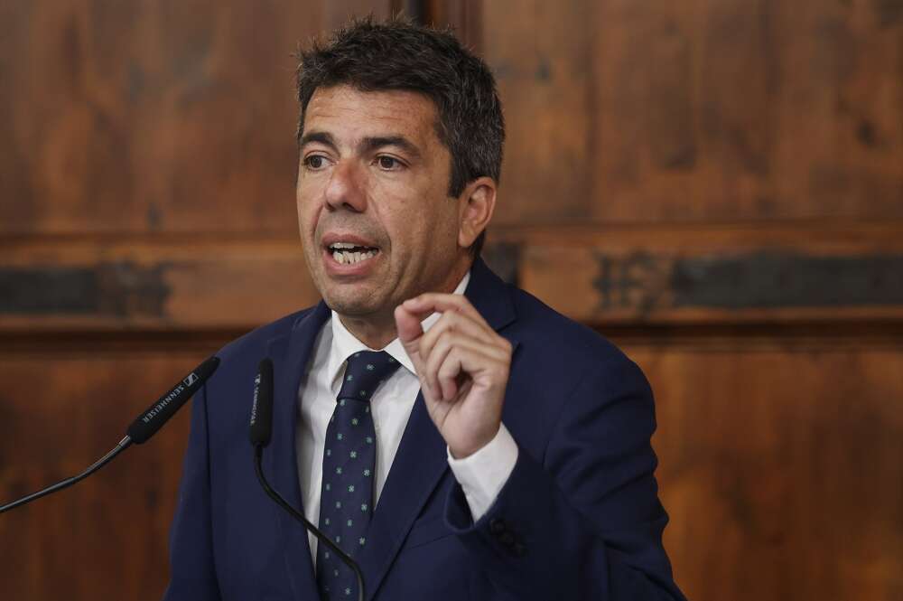 (Foto de ARCHIVO) El presidente de la Generalitat Valenciana, Carlos Mazón, interviene durante un acto institucional, en el Palau de la Generalitat, a 14 de mayo de 2025, en Valencia, Comunidad Valenciana (España). El acto se ha organizado con motivo del Día Internacional de las Familias. Rober Solsona / Europa Press 14 MAYO 2025;FAMILIAS;DÍA;VALENCIA;ACTO 14/5/2025