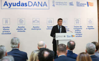 El presidente de la Generalitat, Carlos Mazón, presenta nuevas ayudas para los afectados por la DANA, entre las que se incluye el bono turístico.