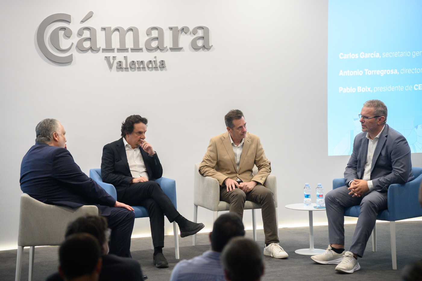 Transportistas, Puerto de Valencia y logísticos reclaman más profesionales con FP