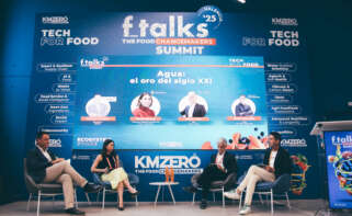 Javier Donato, director de Sitra, empresa del Grupo Gimeno dedicada a la gestión del ciclo integral del agua en la industria; Irene Moreno, directora de Relaciones Institucionales y RSC de Importaco; Rafael Juan, CEO de Vicky Foods, y Raúl Martín, CEO de Familia Martínez.