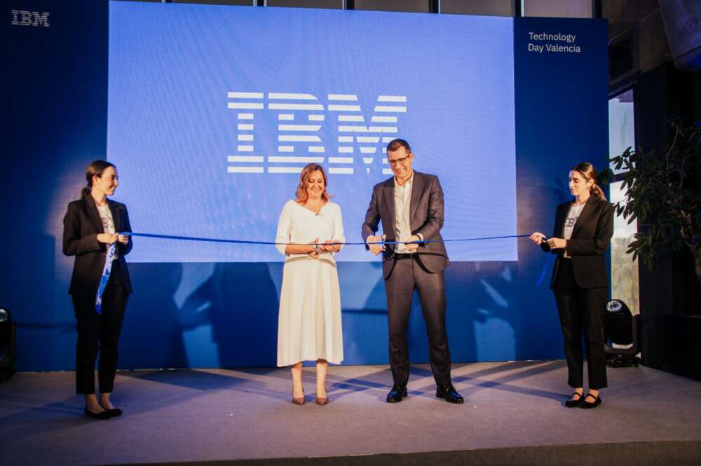 Inauguración del nuevo centro de IBM en The Terminal