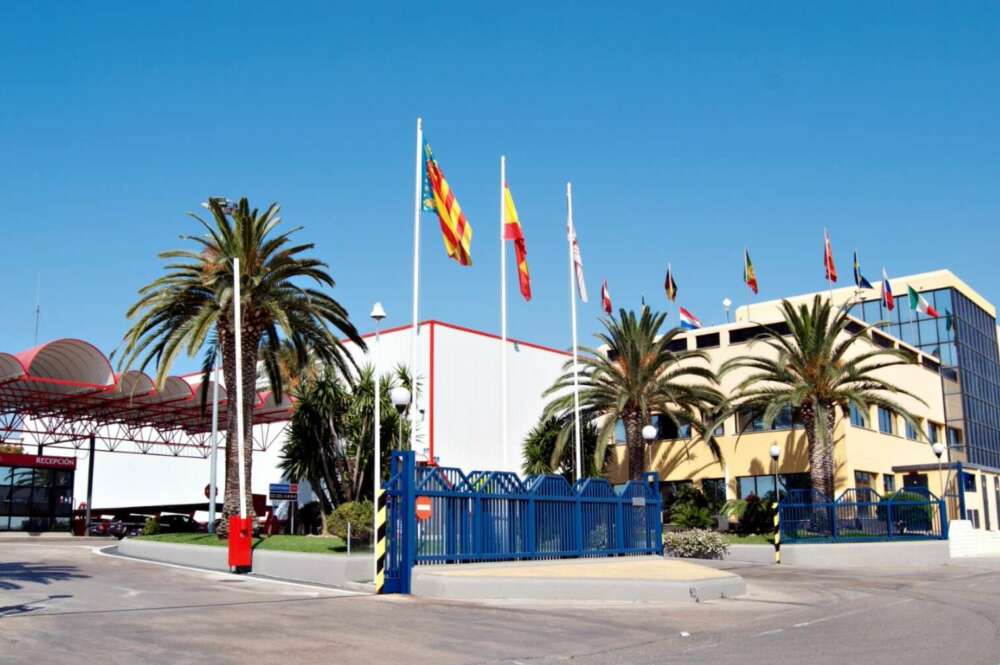 Entrada a las instalaciones de Sp-Berner en Aldaia (Valencia)
