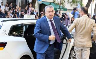 (Foto de ARCHIVO) El exsecretario de Organización del PSOE Santos Cerdán a su llegada a declarar en el Tribunal Supremo por el 'caso Koldo', a 30 de junio de 2025, en Madrid (España). Jesús Hellín / Europa Press
