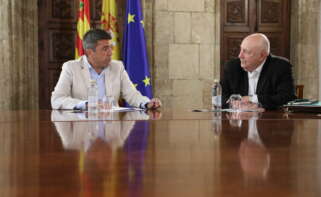 El presidente de la Generalitat, Carlos Mazón, junto con el presidente de ATA-CV, Alberto Ara