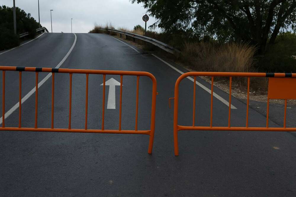 Carretera cortada en Paterna