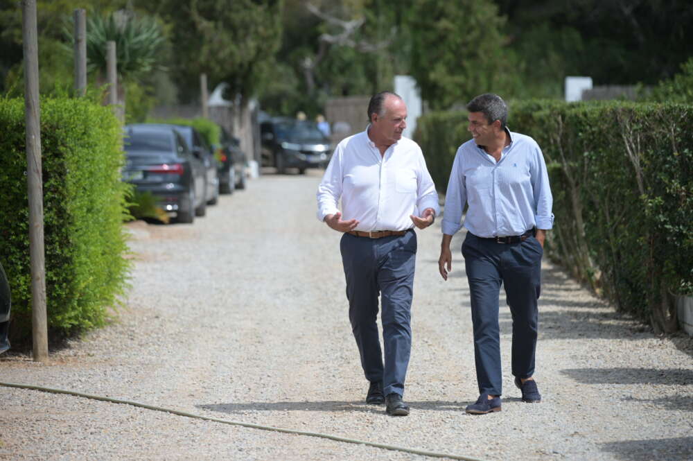 José Vicente Morata y Carlos Mazón. info@kiketaberner.com