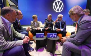 Marián Cano visita la zona de Volkswagen y PowerCo en la Feria de Múnich.