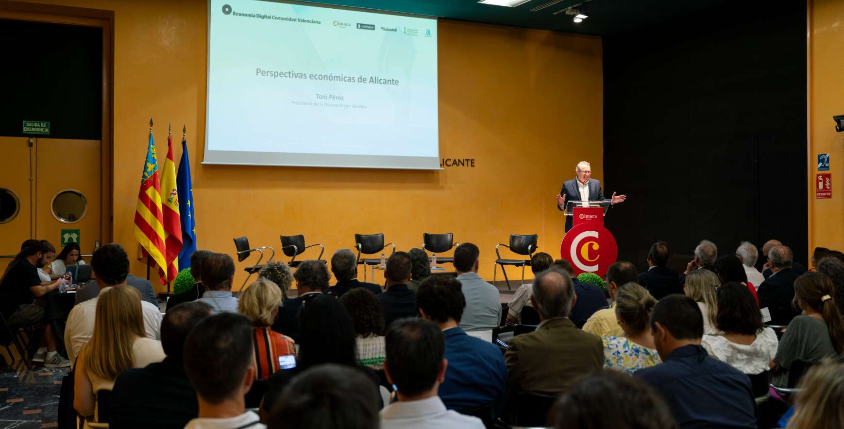 Toni Pérez reivindica la provincia de Alicante en foro de Economía Digital: 