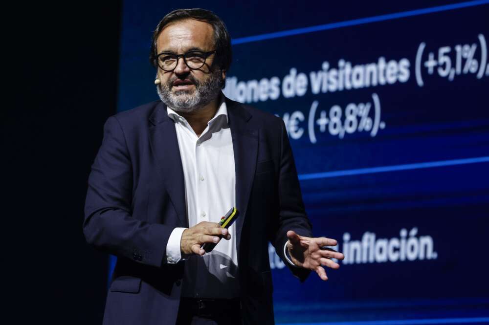 El presidente de AECOC, Ignacio González, durante el congreso de la asociación de fabricantes y distribuidores AECOC, en el Roig Arena. Rober Solsona / Europa Press