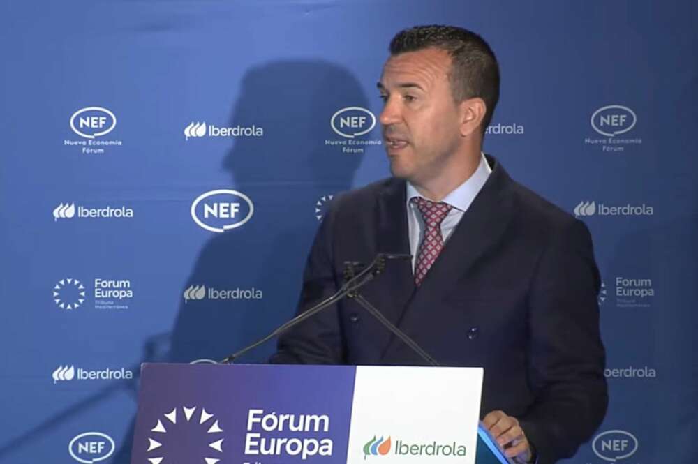 Vicente Mompó, presidente de la Diputación de Valencia, en el Forum Europa