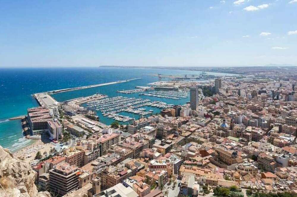 Alicante se renueva: nuevos mapas para ayudar a los cruceristas disfrutar más de la ciudad