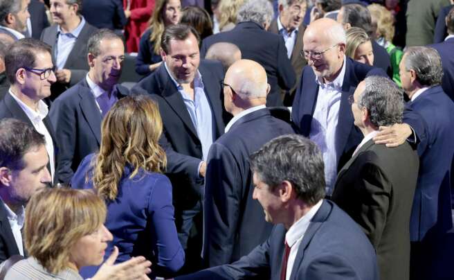 Óscar Puente, Juan Roig, Vicente Boluda, Gonzalo Gortázar y María José Catalá, entre otros, en el último Acto Empresarial por el Corredor Mediterráneo.