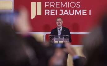 El Rey Felipe VI, interviene durante la entrega de la 37ª Edición de los 'Premios Rei Jaume I', a 25 de noviembre de 2025, en Valencia. (Rober Solsona / Europa Press)
