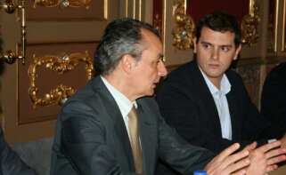 Reunión de Salvador Navarro y Albert Rivera en la CEV en una imagen de archivo.