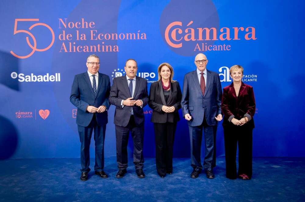 Toni Pérez, Carlos Baño, Marian Manresa, Josep Oliu y Marián Cano