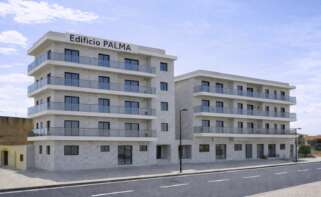 Edificio del Grupo Palma en La Pobla de Vallbona (Valencia).